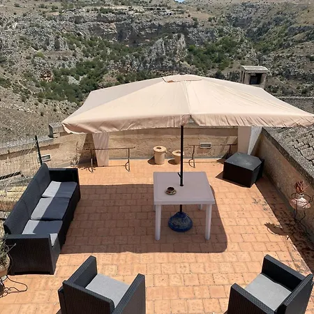 Couette-café Dimora La Gravina